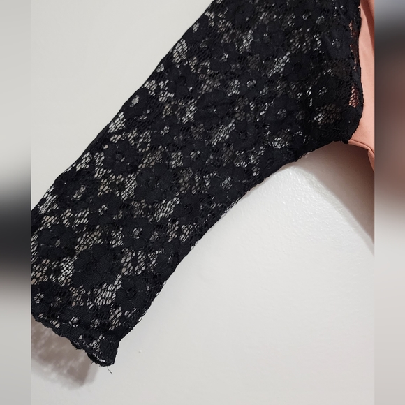 LuLaRoe LACE Randy - Picture 2 of 4